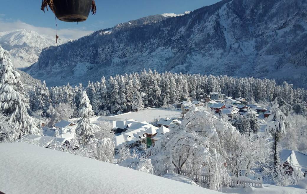 Day 3: Shimla - Manali (Approx. 260 km | 7-8 hours)